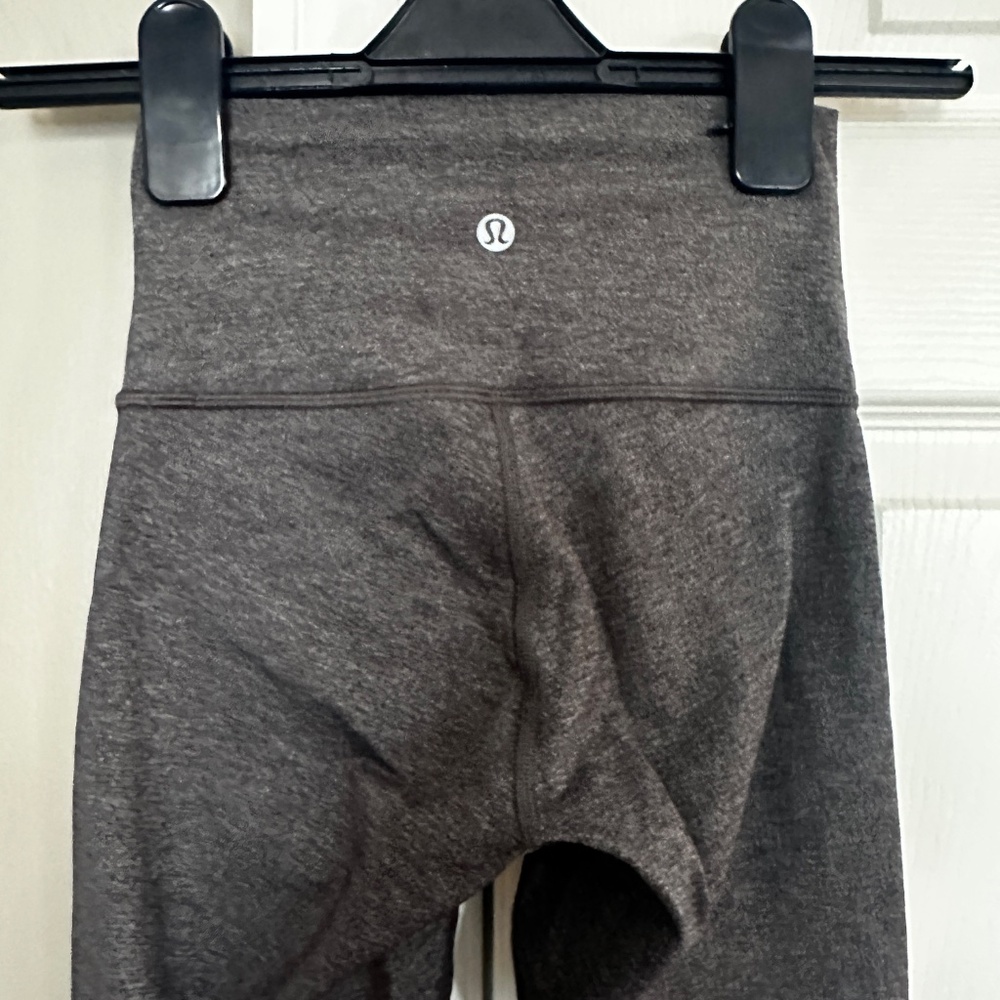 Lululemon Heathered Gray High-Rise Leggings Size 2 Leggings